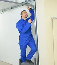 Grand Prairie Garage Door Shop Grand Prairie, TX 972-538-2326 - emer-service